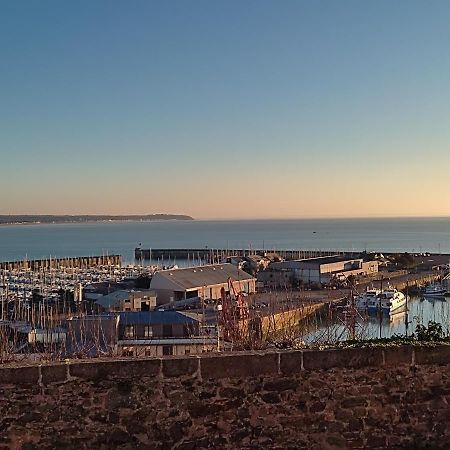 La Maison De L'Amiral Vue Sur Mer A Granville Exteriér fotografie